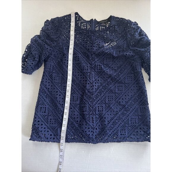 🌟NWT🌟Endless Rose Womens Medium Chevron Stripe Lace Top Shirt Blouse Navy New - Picture 9 of 12
